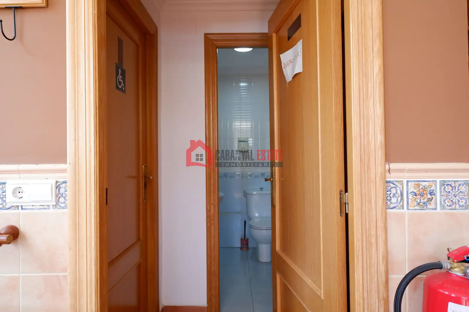 Local en venta en Valencia con Aire acondicionado y Amueblado