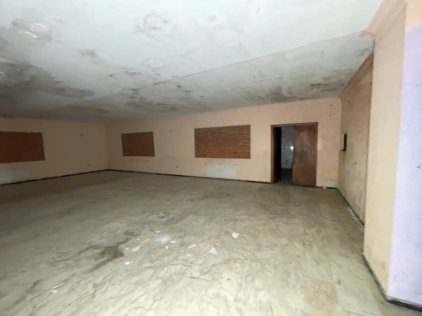 Edificio en venta en Otero de Bodas