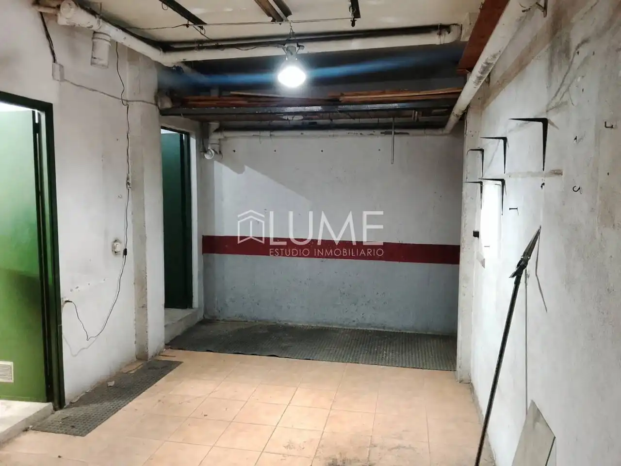 Houses for sale in Sevilla  with Air Conditioner and Community pool