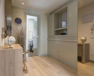 Dormitori de Apartament de lloguer en Fuenlabrada amb Aire condicionat i Balcó