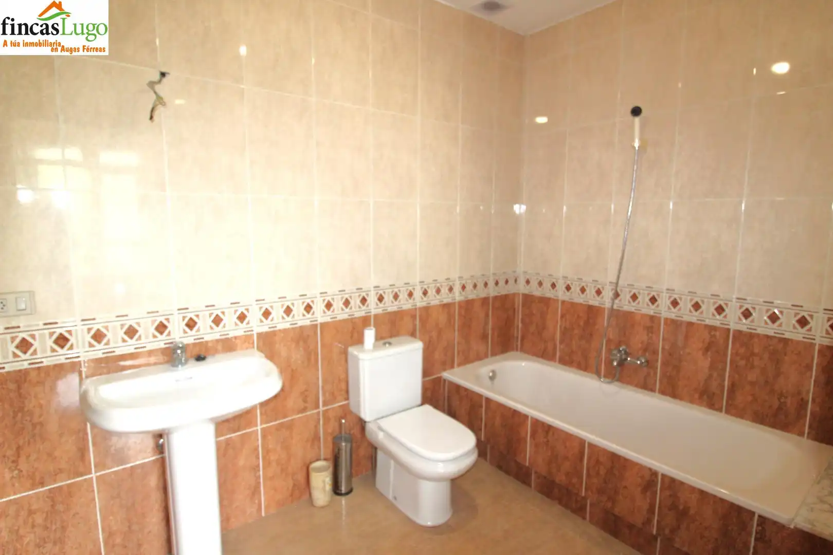 Maison avec jardin à vendre à SARGADELOS, imagen 30
