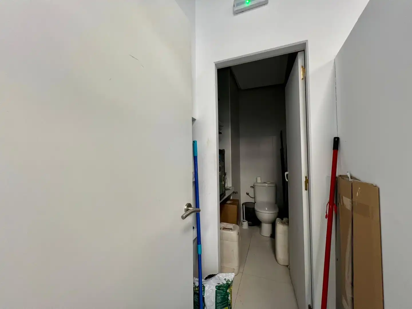 Business premises for sale in Calle Caballero de Rodas, imagen 14