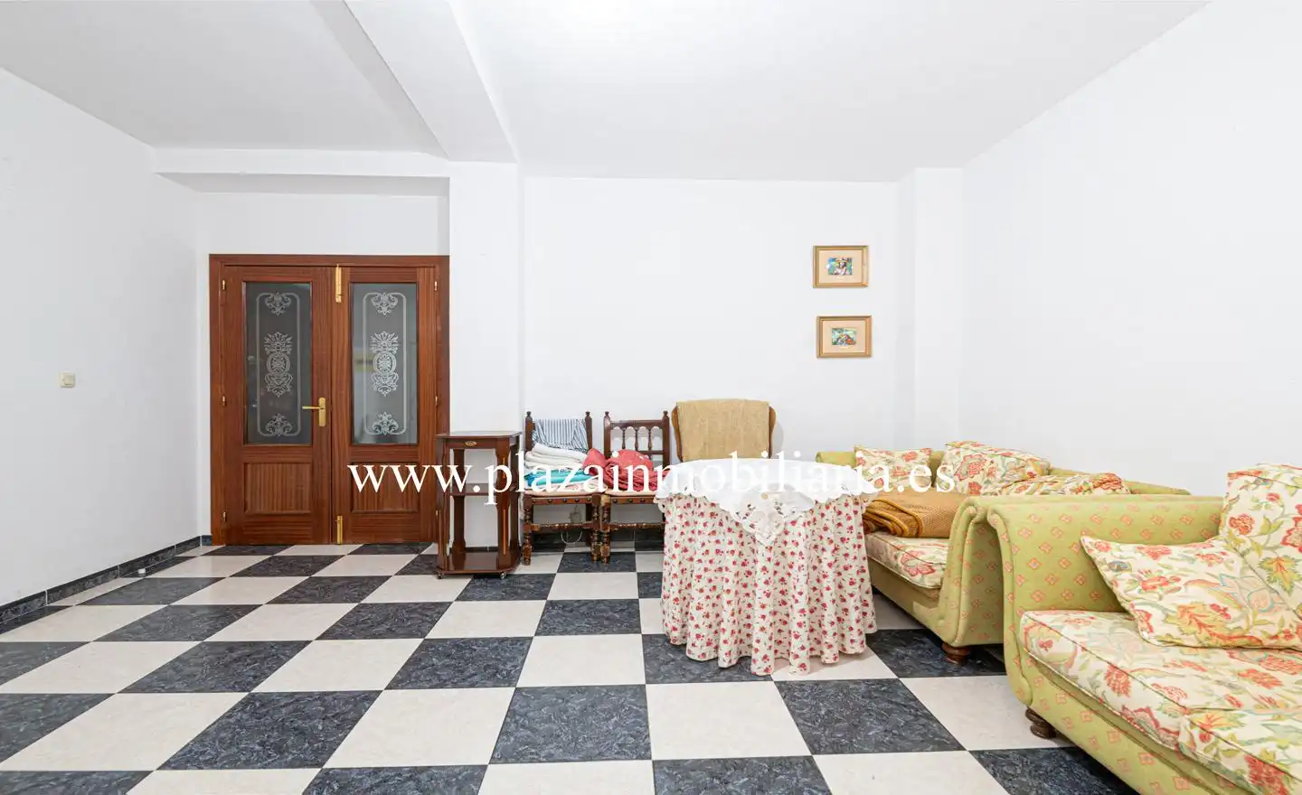 Planta baja en venta en Lucena con Terraza y Trastero