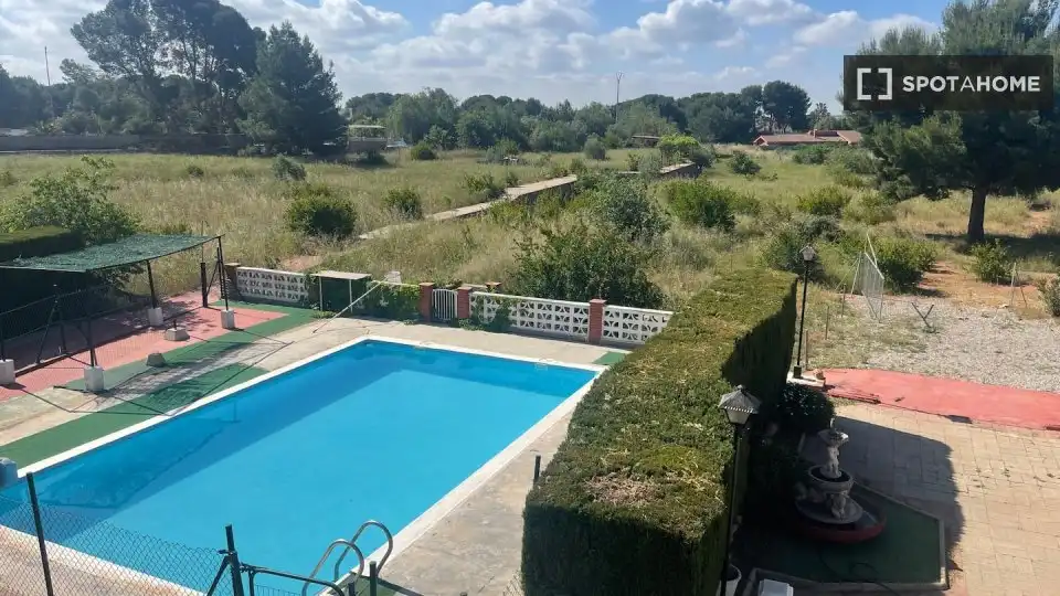 Swimming pool of Apartments for share in Bétera  with Air Conditioner, Terrace and Furnished