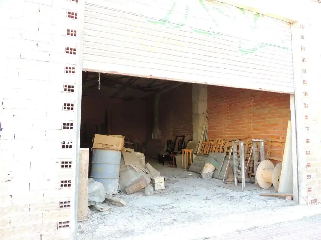 Local comercial en venda a Casco Urbano, imagen 2