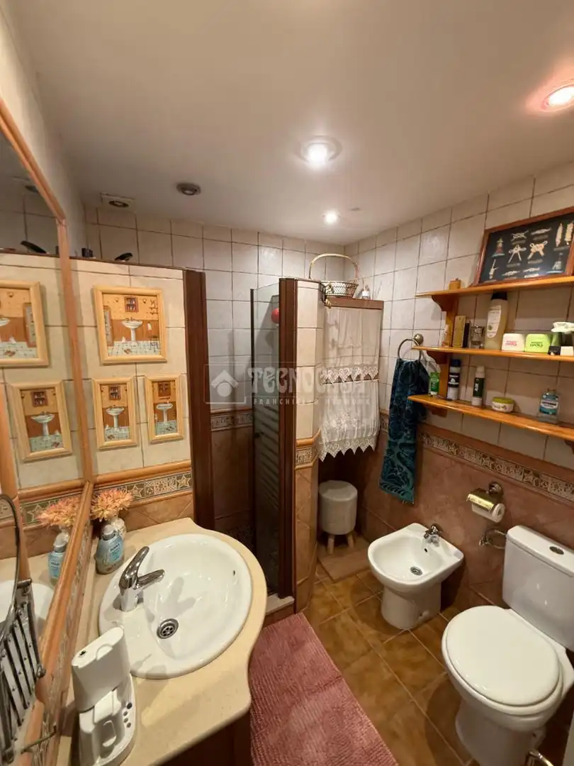 Detached homes for sale in Colores - Entreparques
