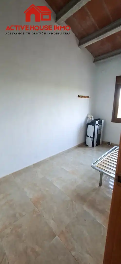 Country homes for rent in Partida Prades, Santa Bàrbara