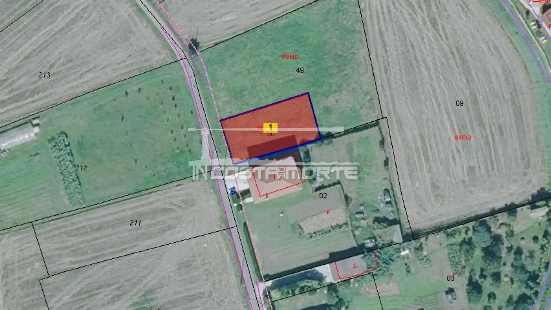 Residencial en venda en Cee