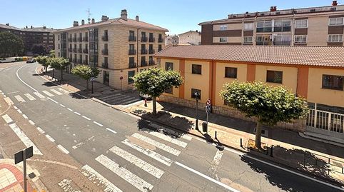 Foto 3 de Piso en venta en Avenida Reyes Catolicos, Briviesca, Burgos