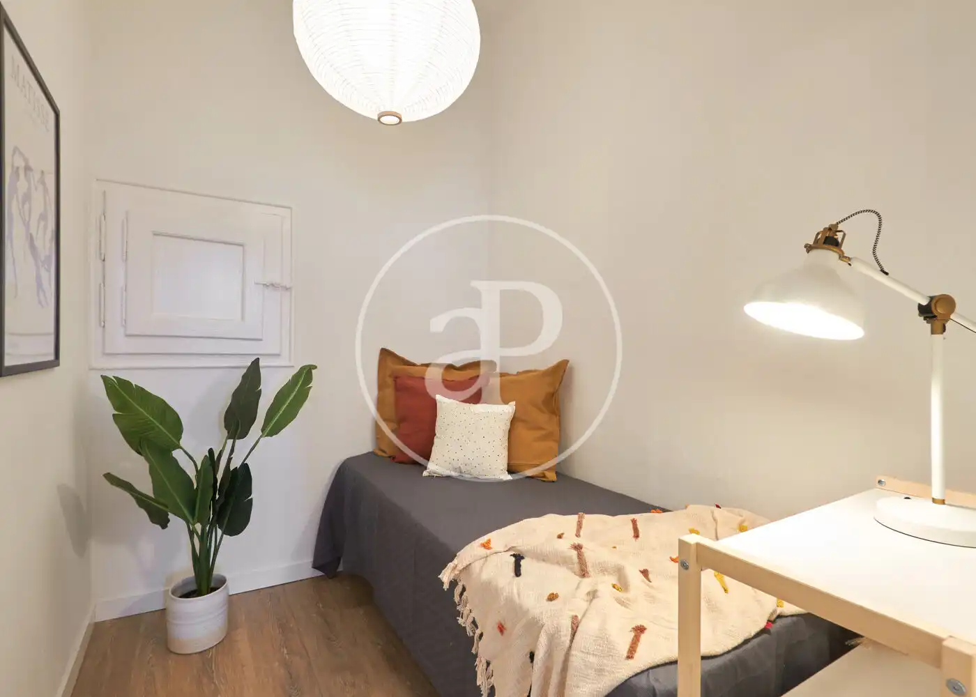 Habitación de Piso en venta en Barcelona con Calefacción, Terraza y Amueblado