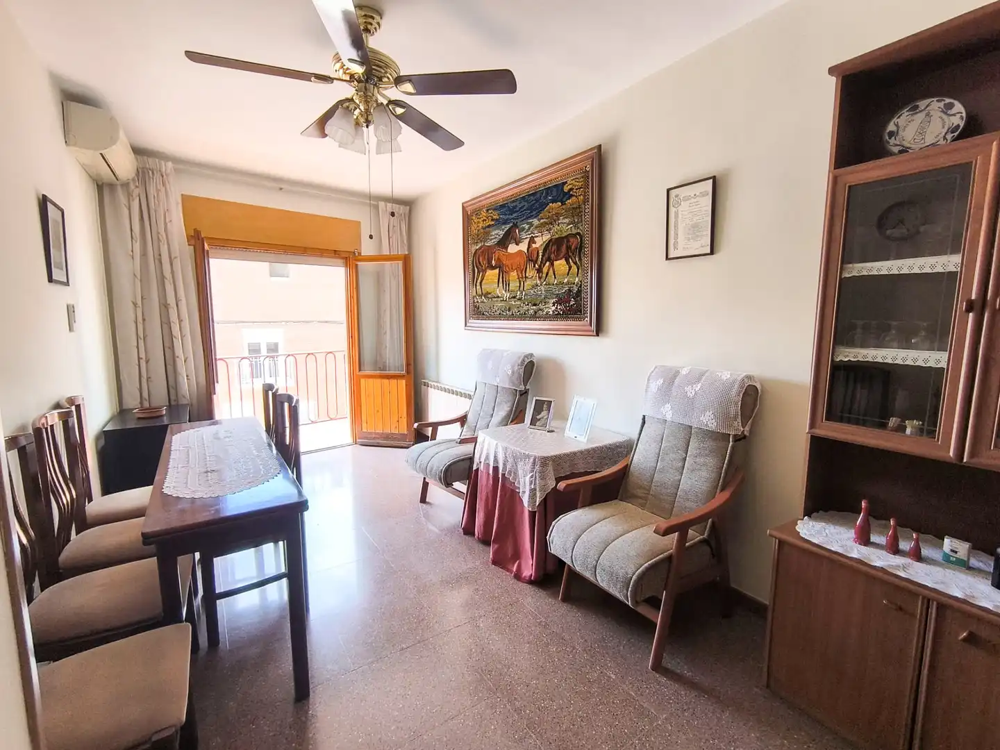 Sala de estar de Casa o chalet en venta en El Burgo de Ebro con Aire acondicionado, Calefacción y Jardín privado