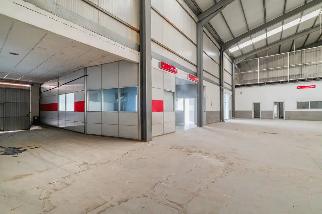 Nau industrial en venda a C/ Siete Picos, Pol. Ind. El Cerro, imagen 19