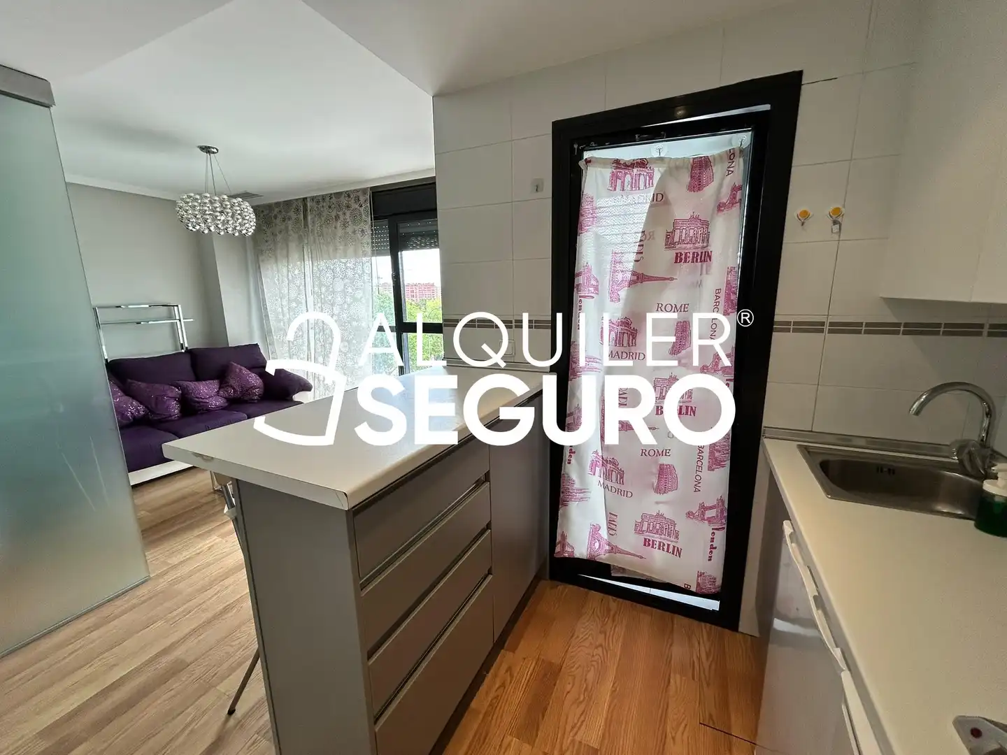 Schlafzimmer von Wohnung zur Miete in Madrid mit Klimaanlage, Heizung und Abstellraum