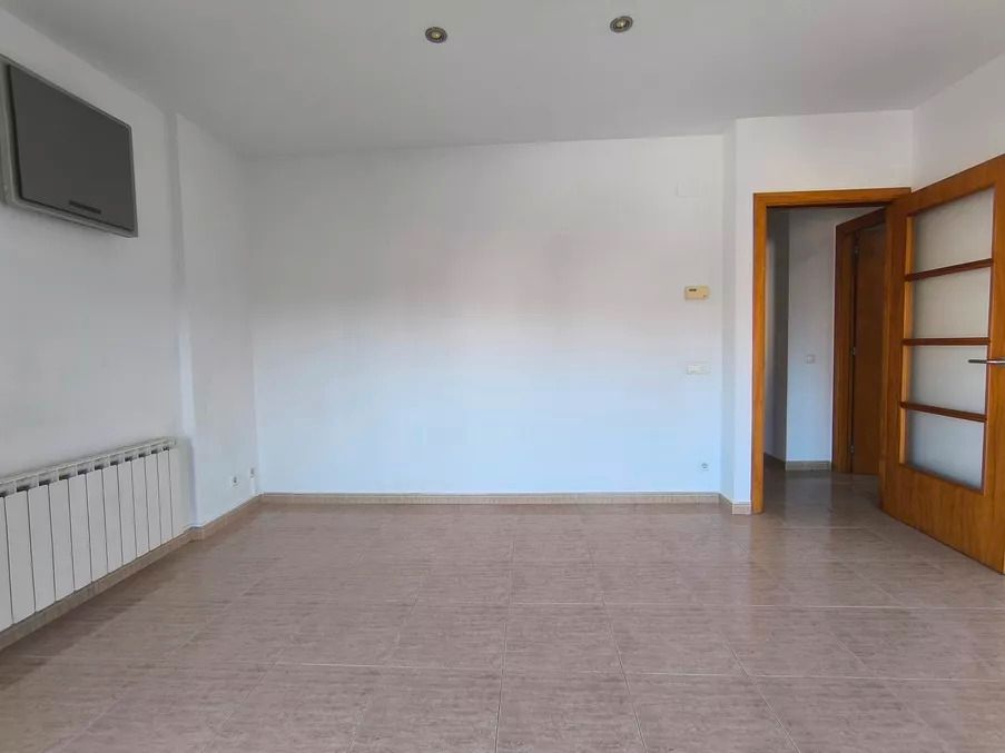 Flat for sale in Hostalric  with Terrace and Balcony