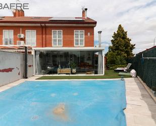 Swimming pool of House or chalet for sale in Torrejón de la Calzada  with Air Conditioner, Terrace and Balcony