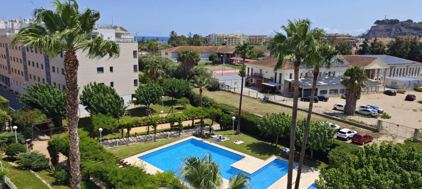 Außenansicht von Wohnungen zur Miete in Dénia mit Klimaanlage, Heizung und Terrasse