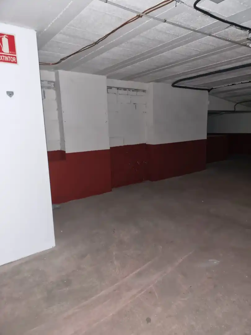 Fabrikhallen zur Miete in N/A, -1, Can Rosés