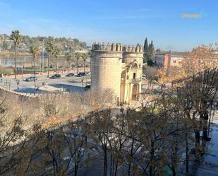 Exterior view of Apartment to rent in Badajoz Capital  with Air Conditioner, Heating and Terrace