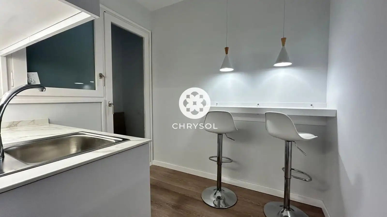 Kitchen of Office for rent in Barcelona  with Air Conditioner and Heating