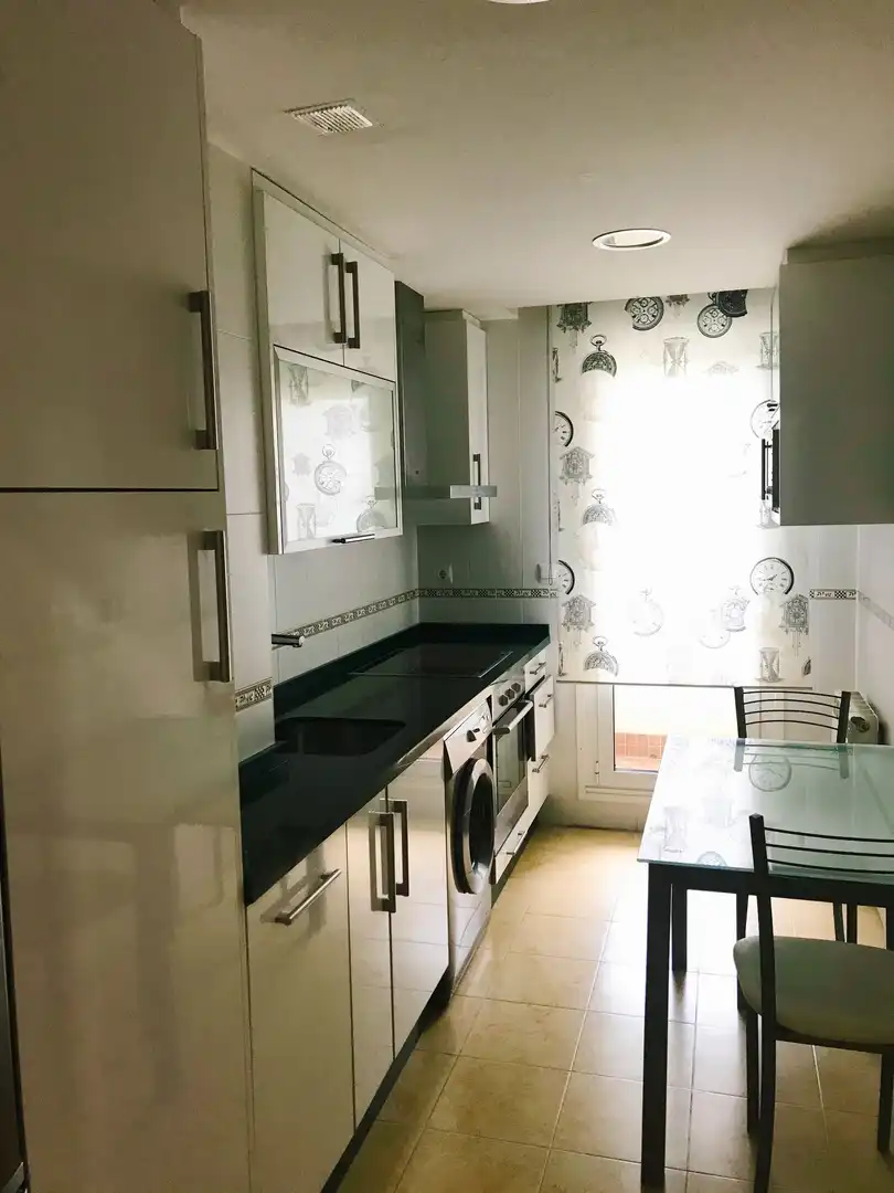 Ático de alquiler en Calle Coulounieix Chamiers, Venta de Baños