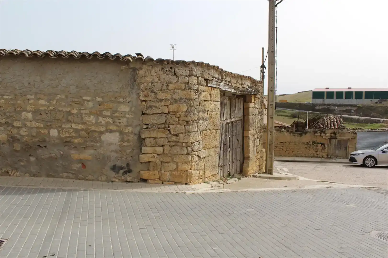 Vista exterior de Terreno en venta en Valdenebro de los Valles