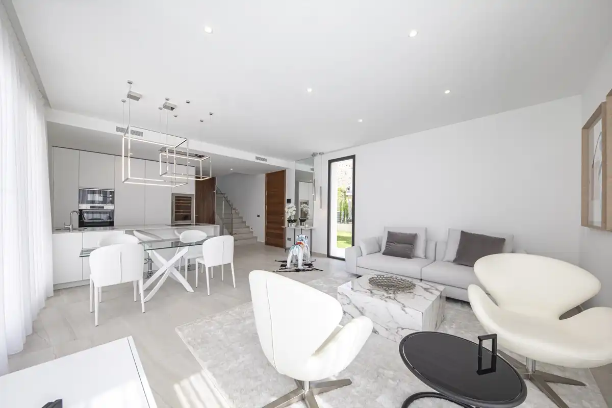 Chalet con piscina en venta en Golf Bahía, imagen 12