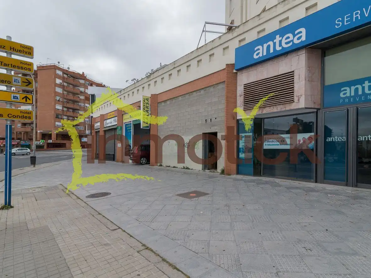 Local comercial en venda a Las Torres - Guadalupe