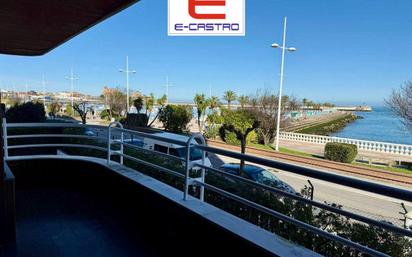 Exterior view of Flat for sale in Castro-Urdiales  with Heating, Parquet flooring and Terrace