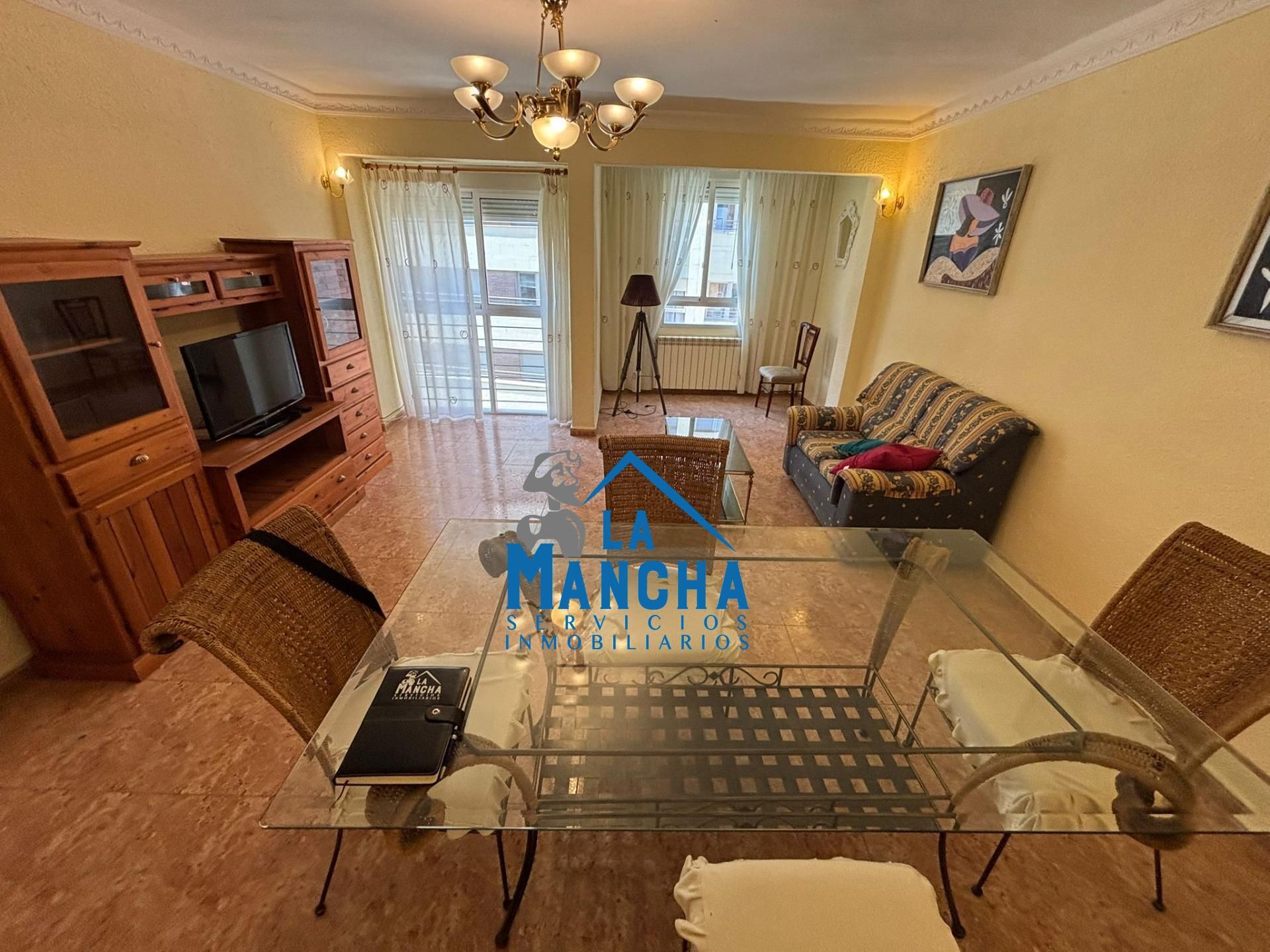 Vista exterior de Piso en venta en  Albacete Capital con Calefacción y Terraza