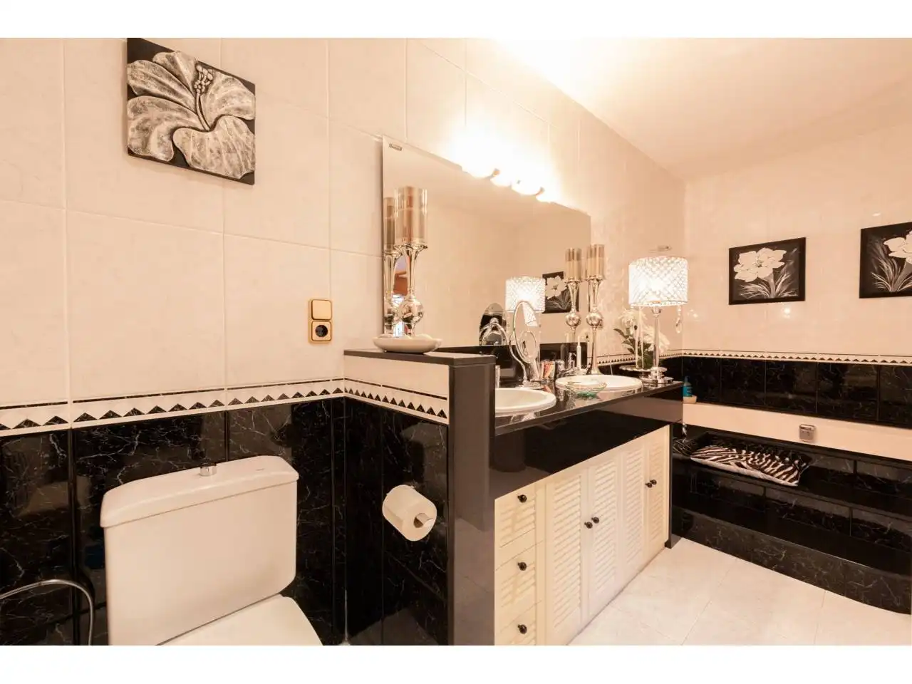 Badezimmer von Haus oder Chalet zum Verkauf in Taradell mit Klimaanlage, Heizung und Privatgarten
