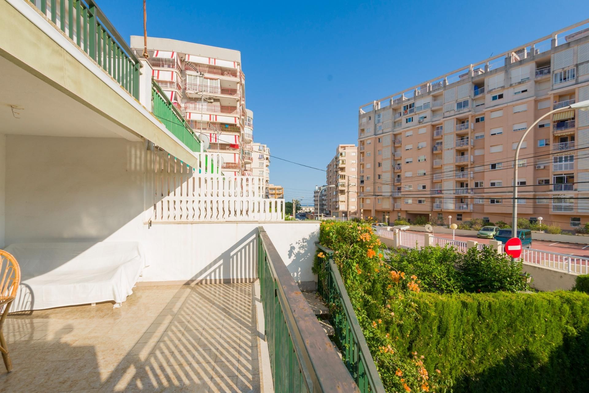 Exterior view of Single-family semi-detached for sale in Benicasim / Benicàssim  with Heating, Private garden and Terrace
