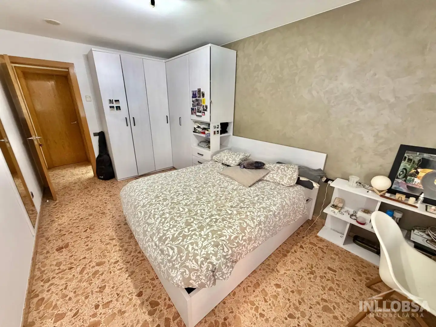 Habitación de Piso en venta en Manresa con Calefacción, Terraza y Trastero
