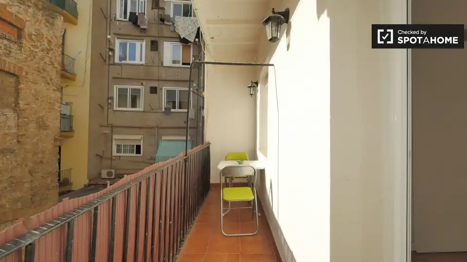 Piso con terraza en alquiler en Ciutat Vella, imagen 6