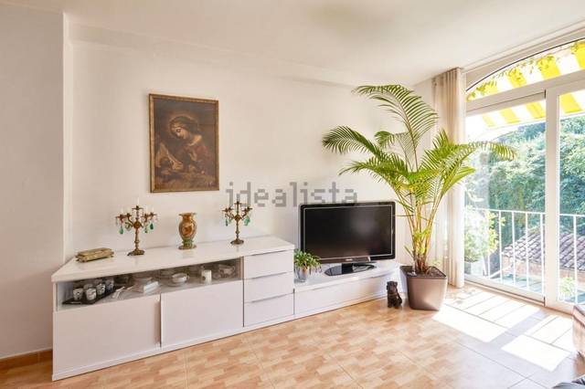 Piso en Venta en Carrer de Les Escodines en Escodines