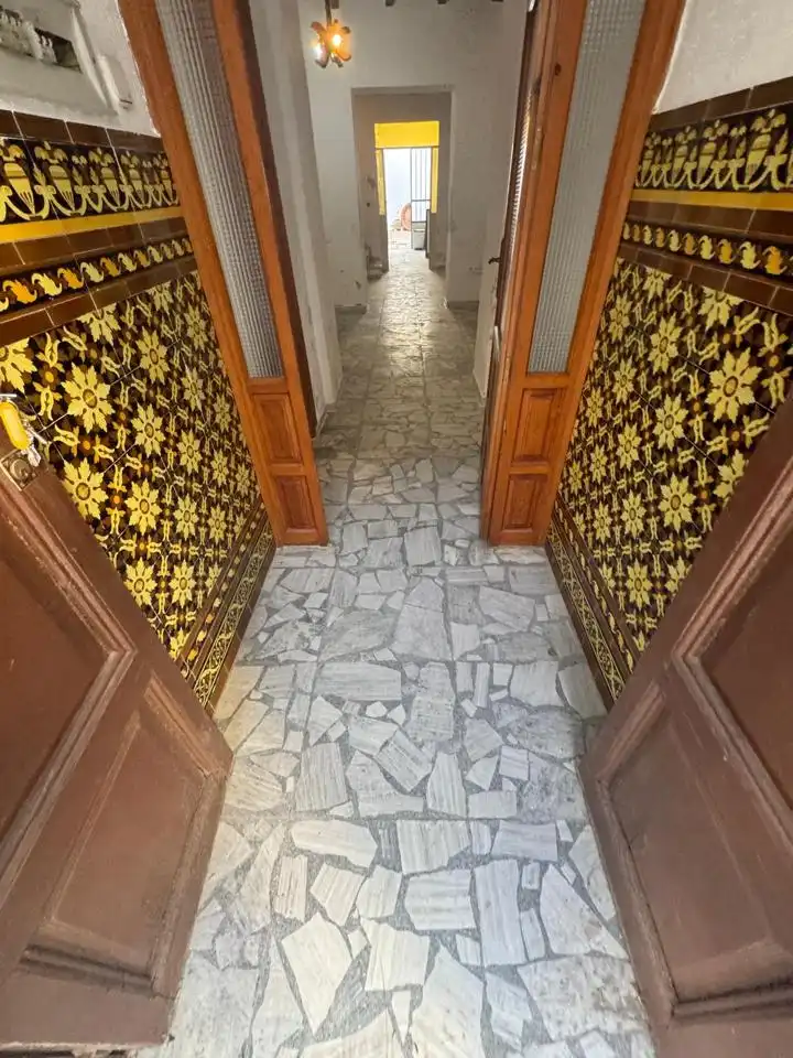 Casa o chalet en venta en Brenes con Terraza y Trastero