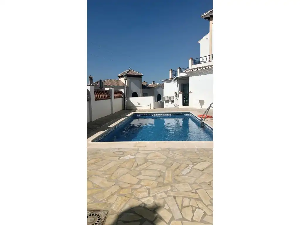 Piscina de Casa o chalet en venta en Nerja con Jardín privado, Piscina y Piscina comunitaria
