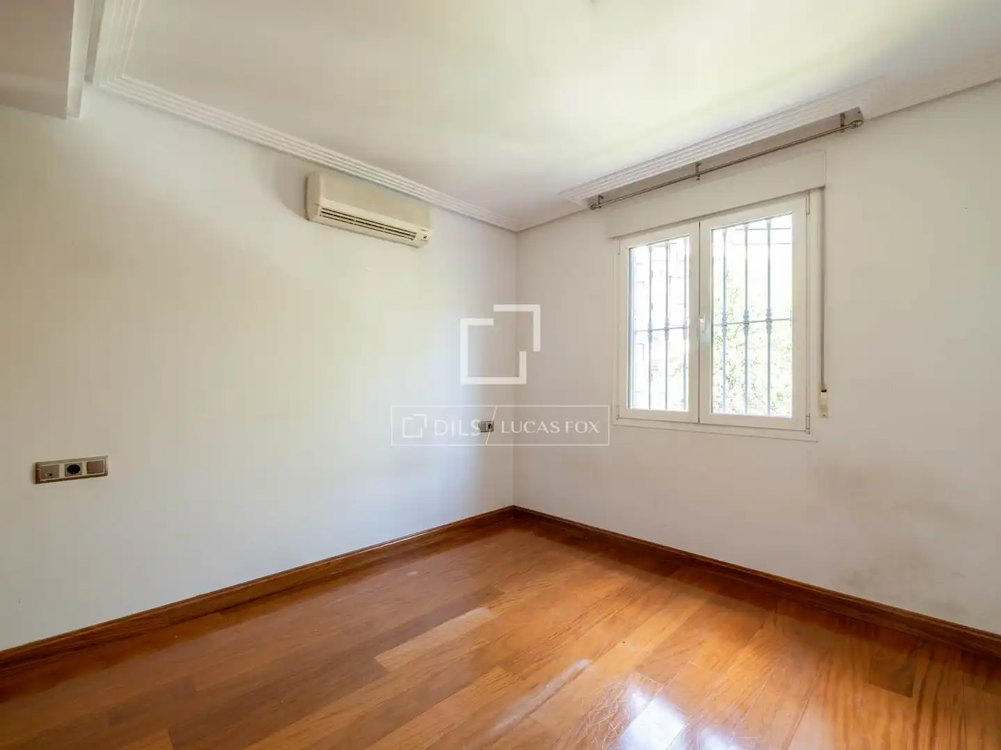 Casa o xalet en venda en Madrid amb Aire condicionat, Calefacció i Jardí privat