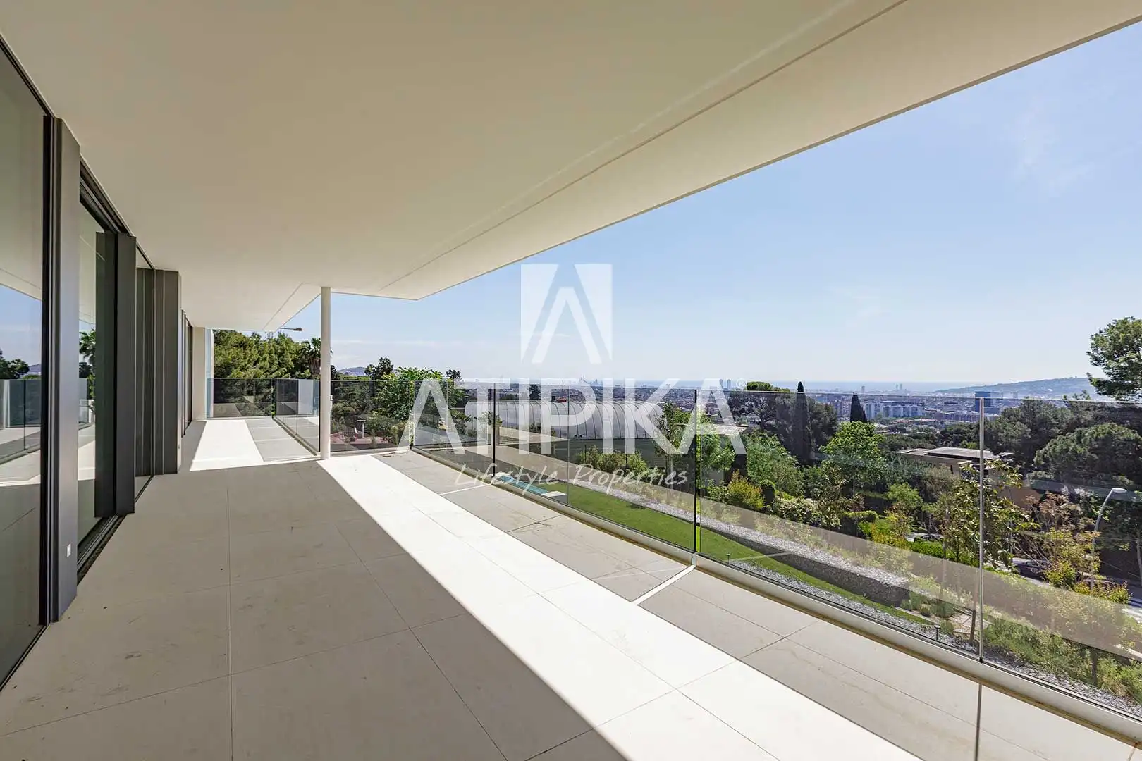Vista exterior de Casa o chalet en venta en Barcelona con Aire acondicionado, Calefacción y Terraza
