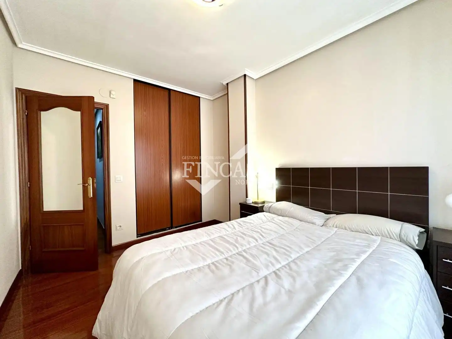 Habitación de Piso en venta en Colindres con Calefacción, Parquet y Terraza