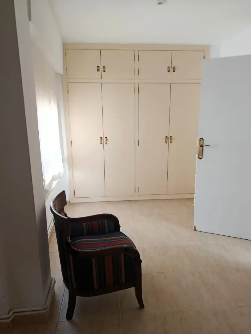 Habitación de Piso en venta en Castellón de la Plana / Castelló de la Plana con Amueblado, Horno y Lavadora
