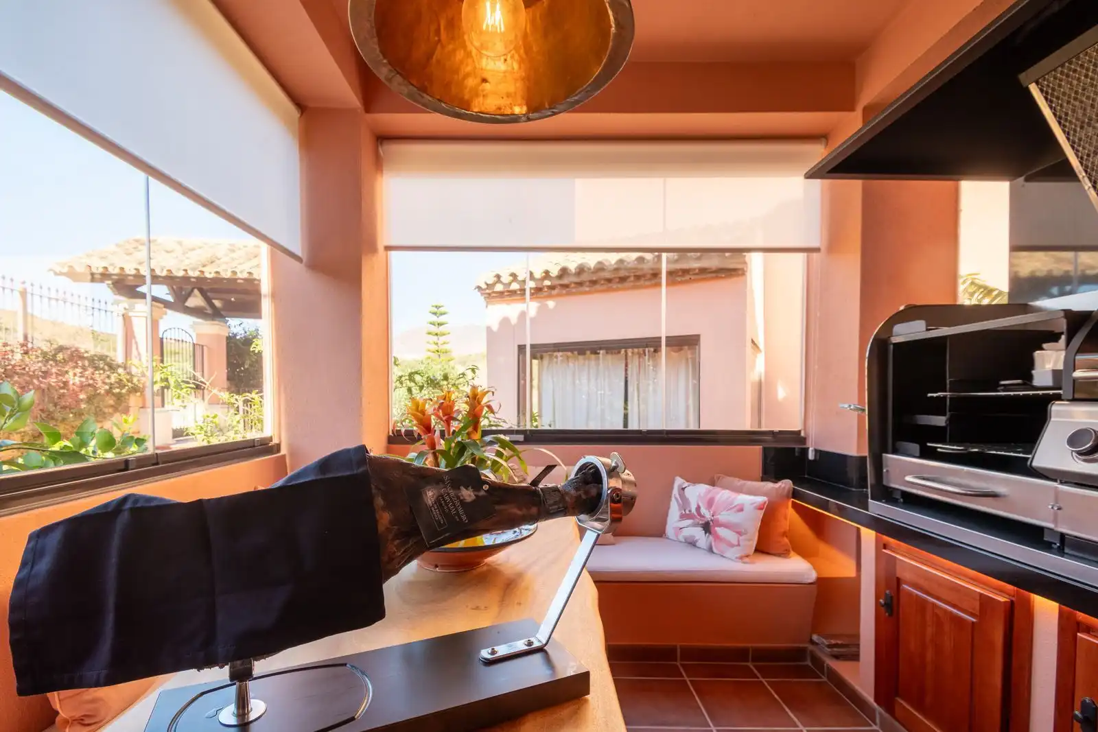 Jardín de Casa adosada en venta en Estepona con Aire acondicionado, Amueblado y Horno