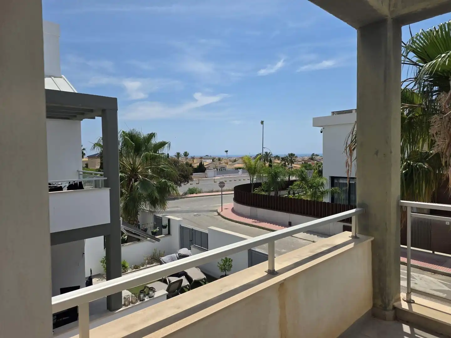 Vista exterior de Casa adosada en venda en Orihuela
