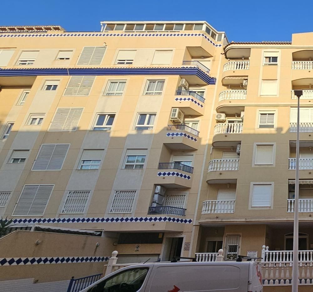 Apartment for sale in Calle Sanchiz Guarnier , Pueblo
