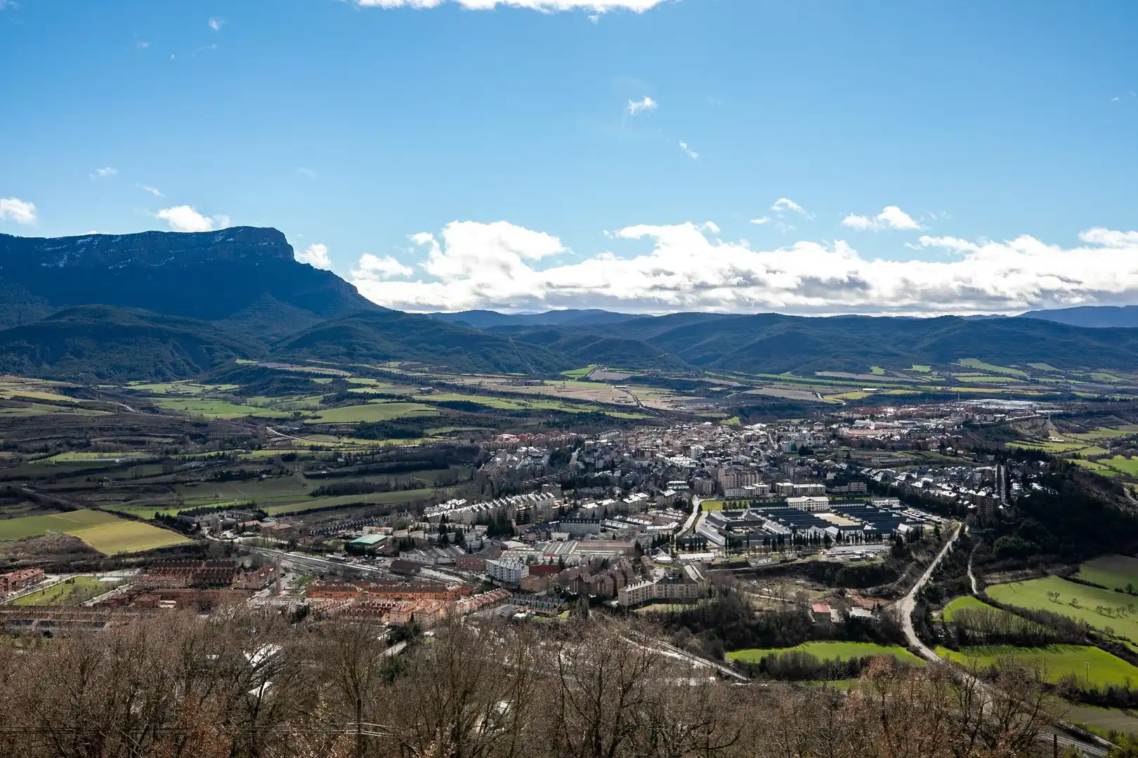 Exterior view of Study for sale in Jaca  with Heating and Balcony