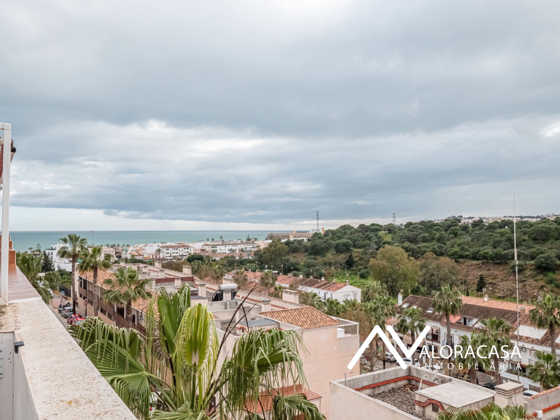 Vista exterior de Àtic de lloguer amb opció a compra en Mijas amb Terrassa i Traster