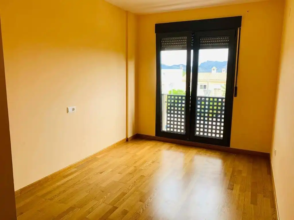 Dormitori de Casa o xalet de lloguer en Polop