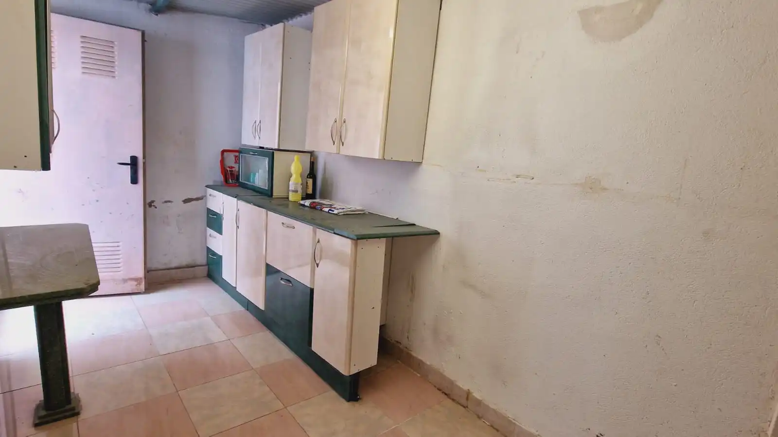 Cocina de Local en venta en Córdoba