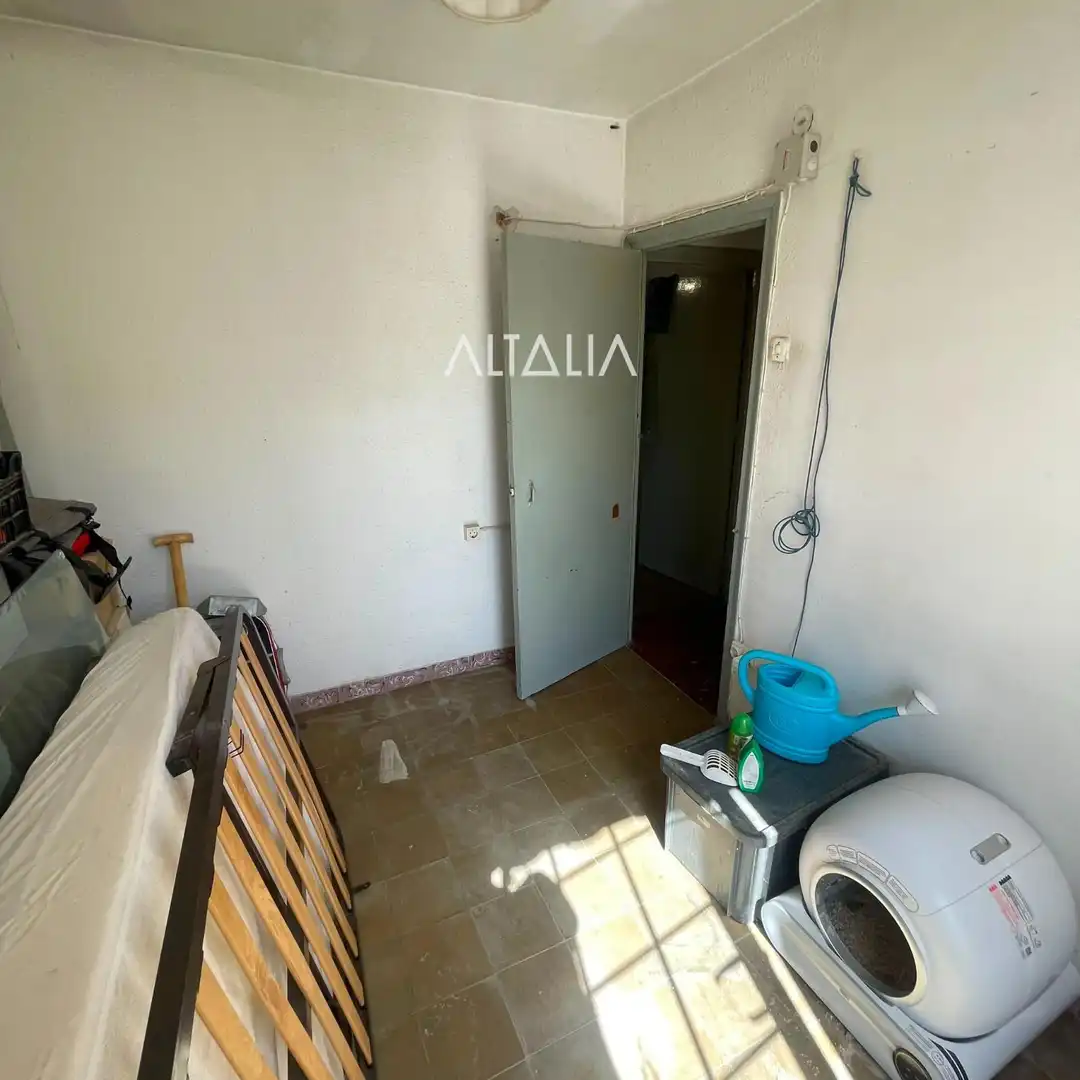 Dormitori de Casa adosada en venda en Cuenca amb Terrassa