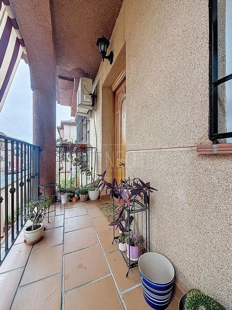 Terraza de Casa adosada en venta en Vegas del Genil con Aire acondicionado, Calefacción y Trastero