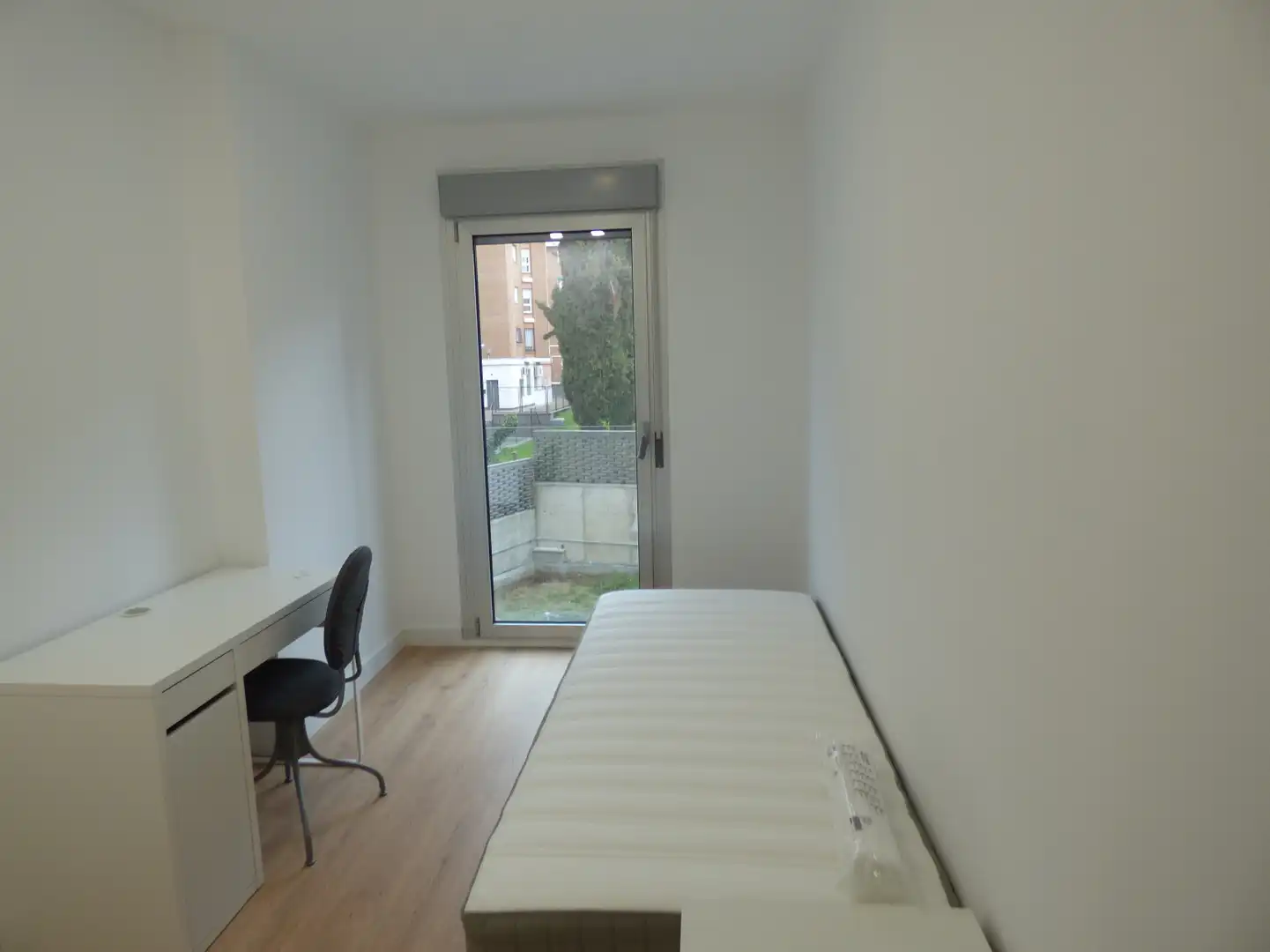 Habitación de Piso de alquiler en Madrid con Aire acondicionado, Calefacción y Trastero
